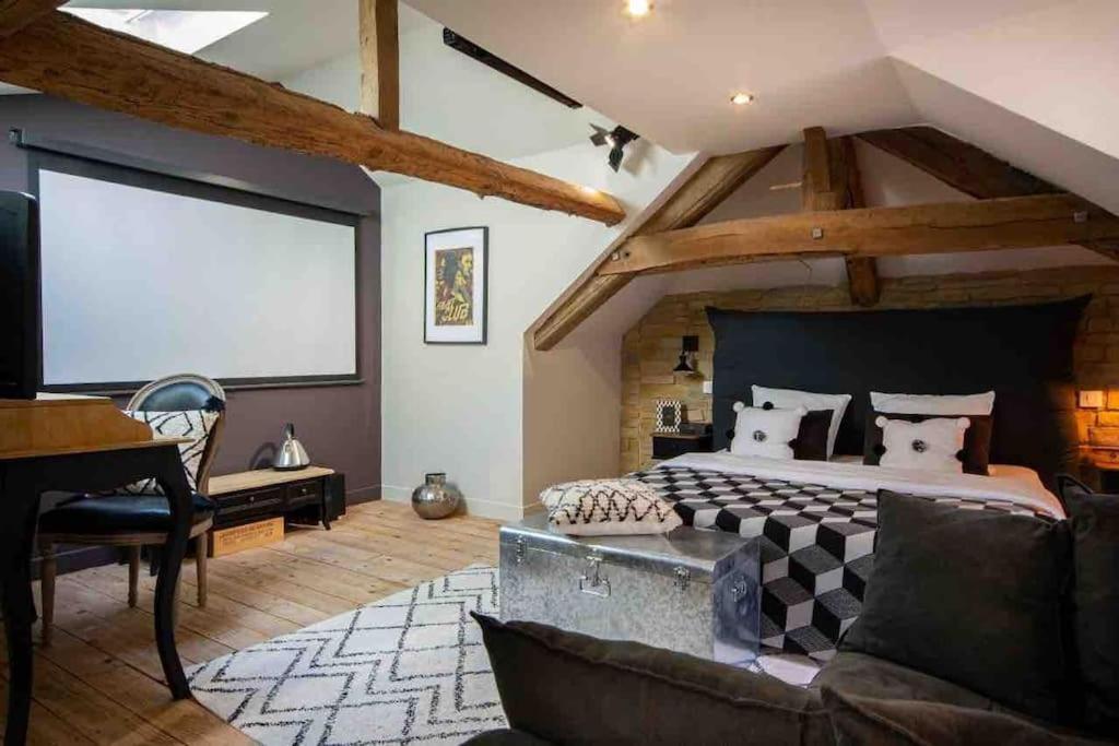 Апартаменты Le Loft Des Hospices : Centre/Parking/Vueriviere Бон Экстерьер фото